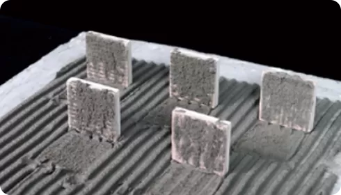 يصل إلى معدل امتصاص الماء أقل مقارنة بالدرجات القياسية من السليلوز.